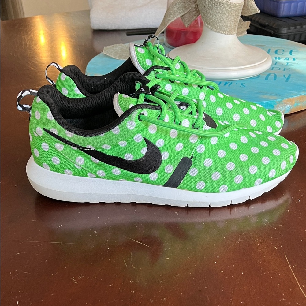 Nike Roshe One Green Polka Dot Shoes